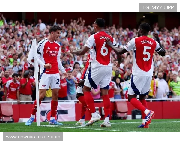 阿森纳激战曼联限时免费直播掀起球迷观赛热潮 阿森纳激战曼联限时免费直播掀起球迷观赛热潮